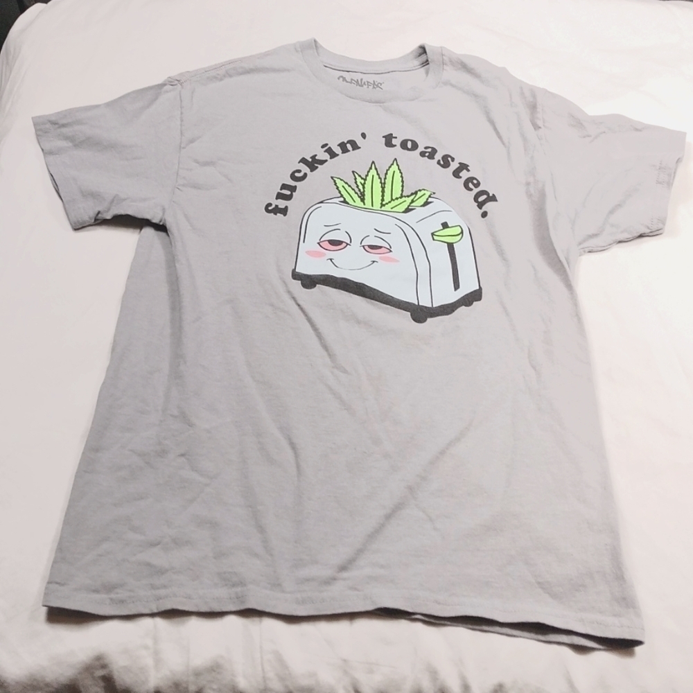 Spencer's men's t shirt size medium